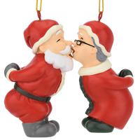 
              5932-Kissing-Claus_-Pic.png
            