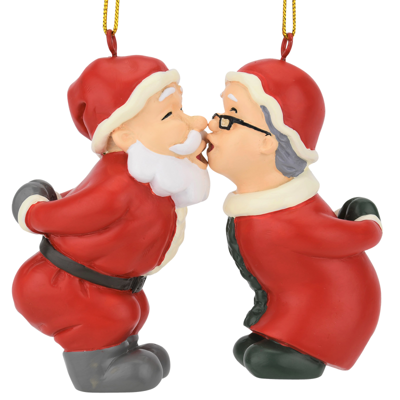 5932-Kissing-Claus_-Pic.png